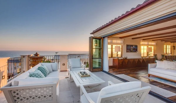 Featured Image Of Sattva Hill View Gallery 2
